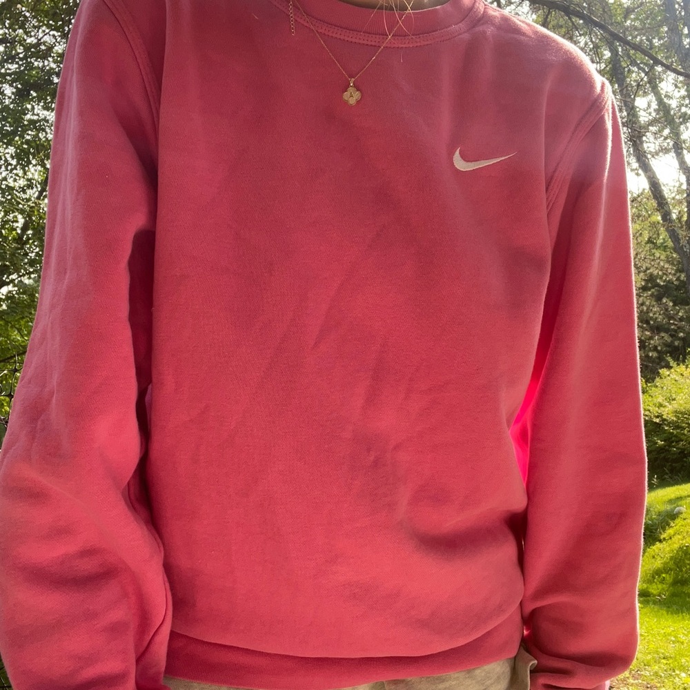 Nike Pink Crewneck Sweater Vibrant Fleece